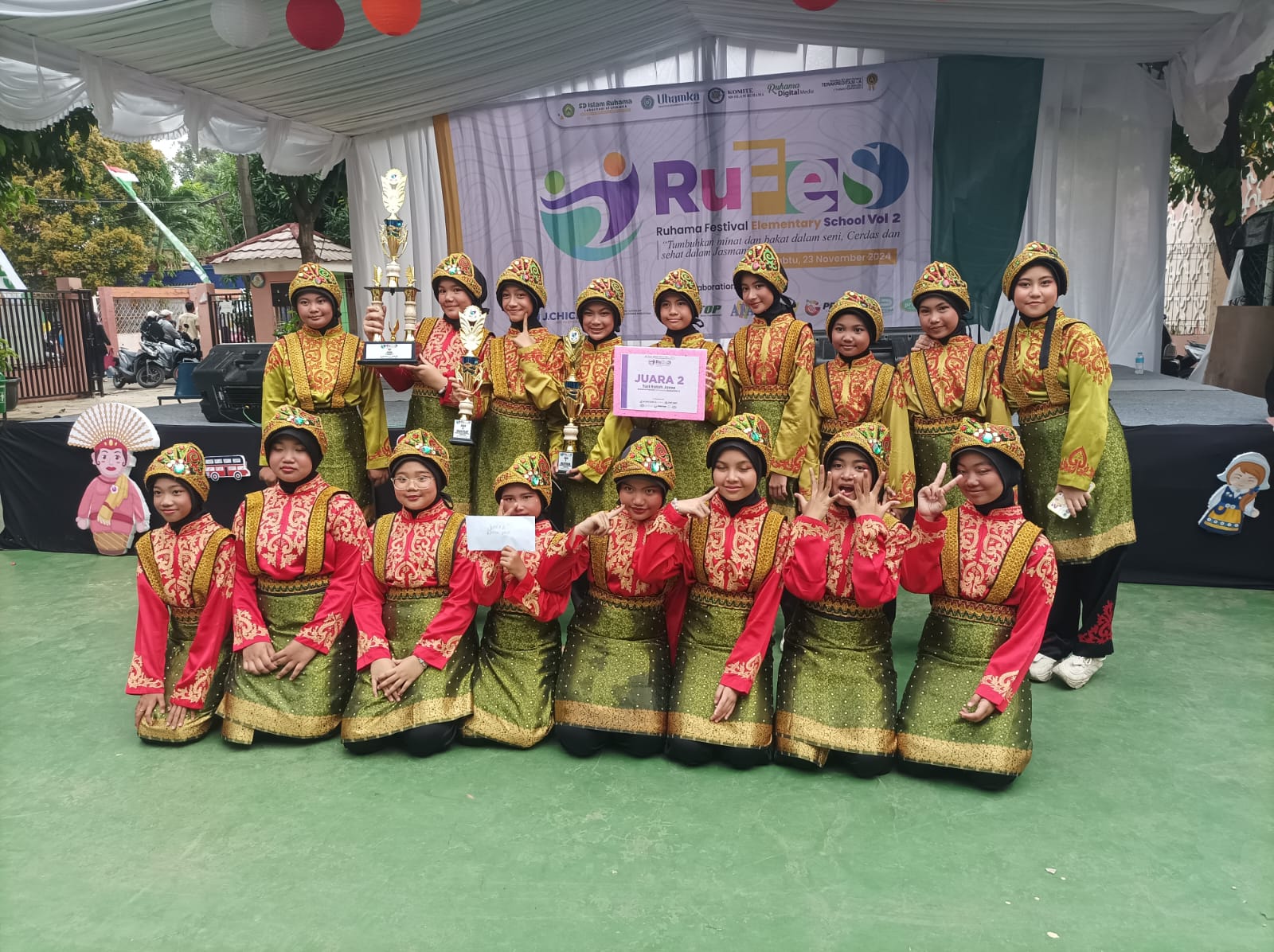 Tim Tari Saman SD Islam Plus Daarussalaam Raih Juara 2 di Ruhama Festival!